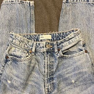 ZARA straight leg ripped jeans